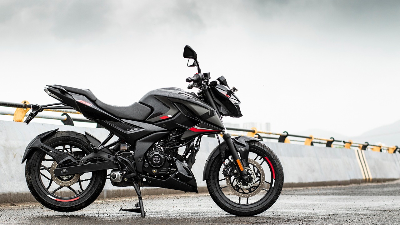 Bajaj Pulsar N150 and N160 Launched in India