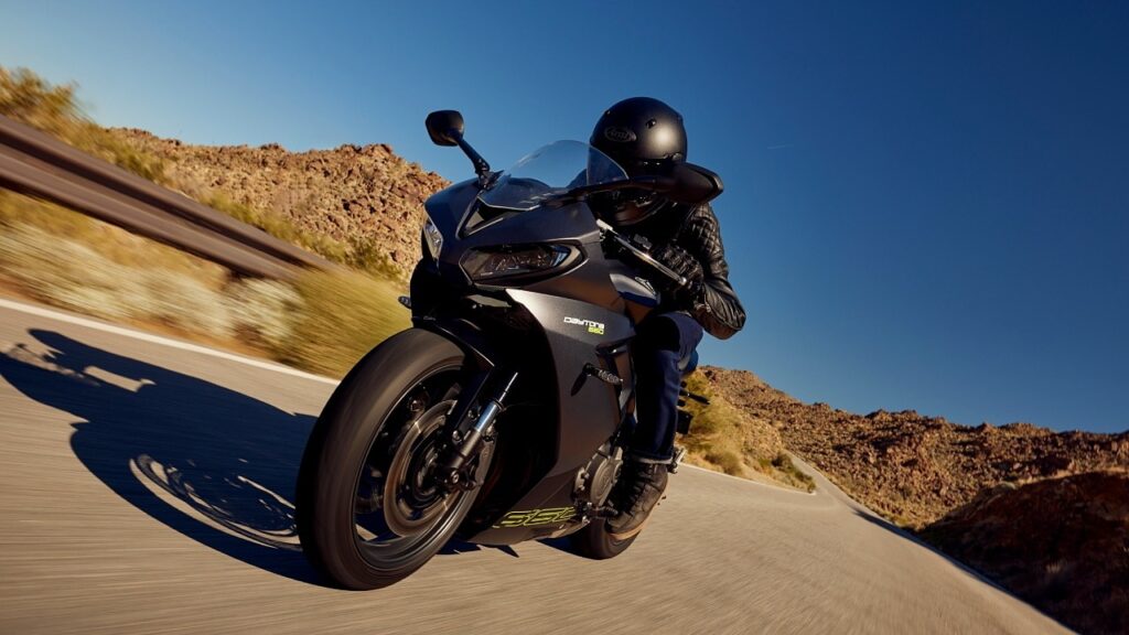 Triumph Daytona 660