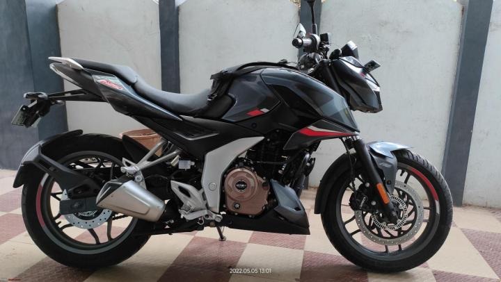 2024 Bajaj Pulsar N250