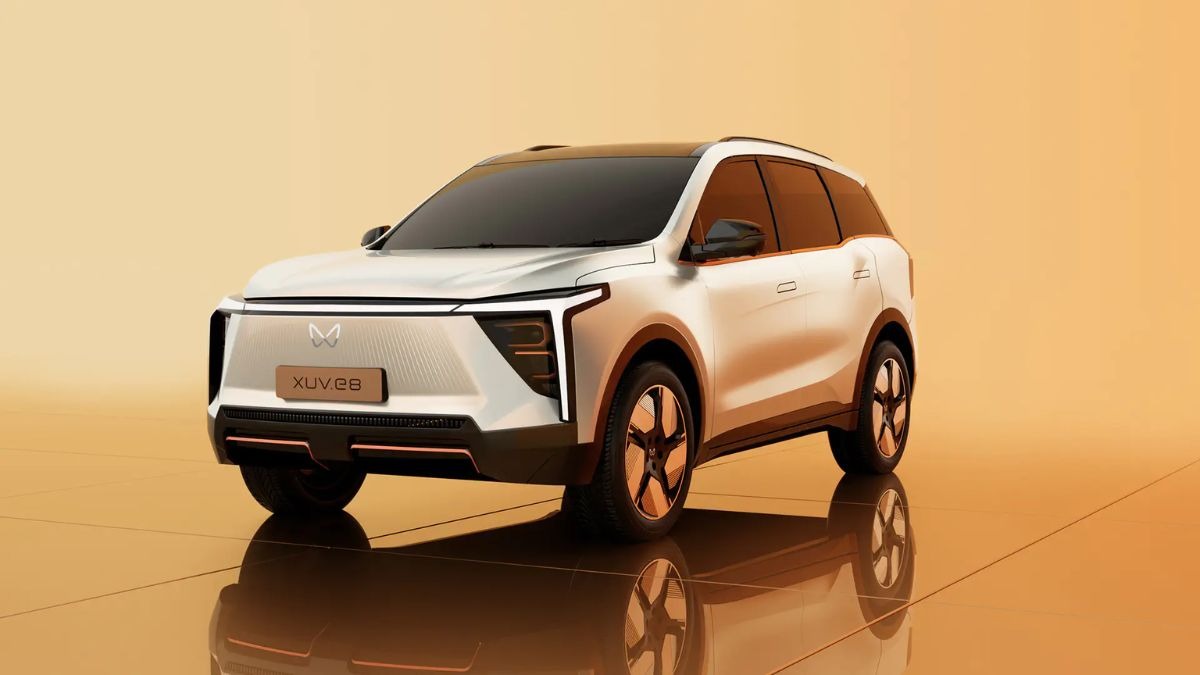 2025 Midsize e-SUVs