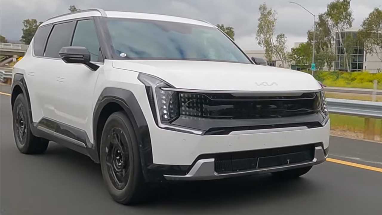 4 Upcoming Electric SUVs in India