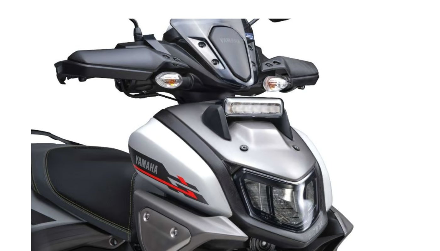 Updated Yamaha RayZR Street Rally 2024