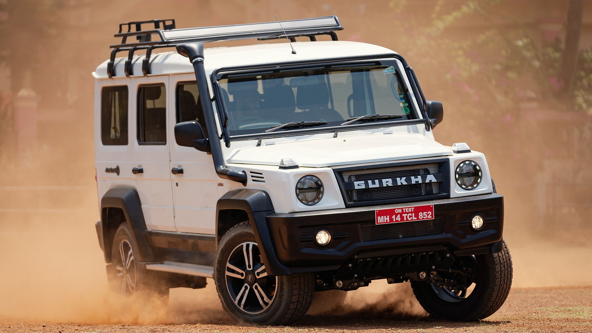 Top 5 4WD Cars In India