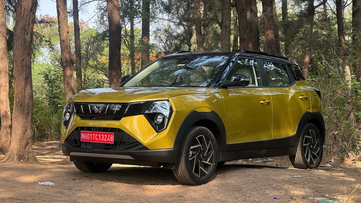 Upcoming Mahindra Electric SUVs