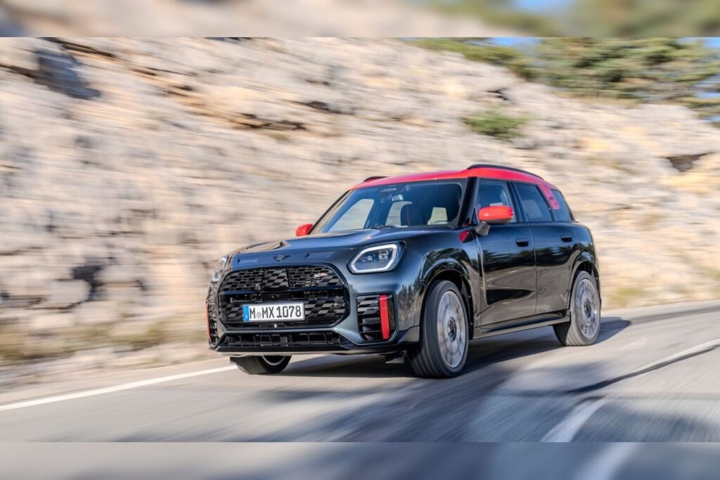 Mini JCW Countryman ALL4 ₹64.90 लाख में लॉन्च हुई