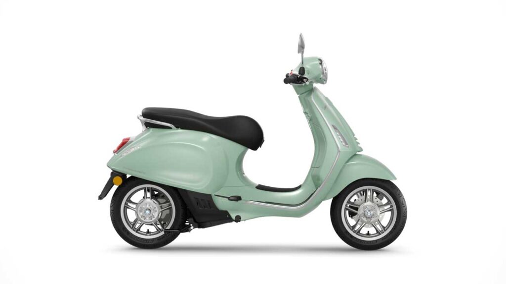 Aprilia RS 457 GP Replica और Vespa 80th Anniversary Edition