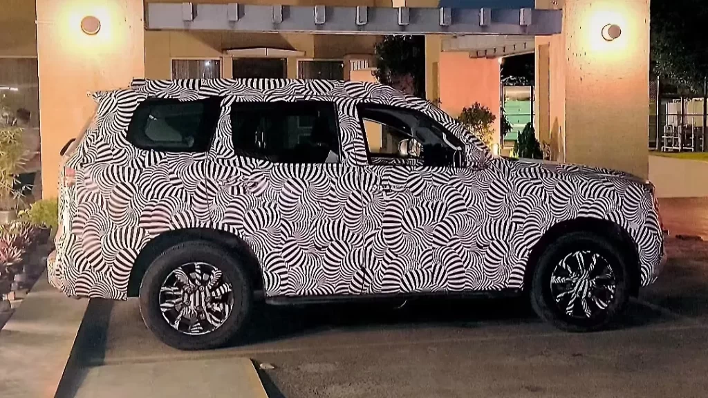 Mahindra Scorpio-N Facelift Spied On Test Again